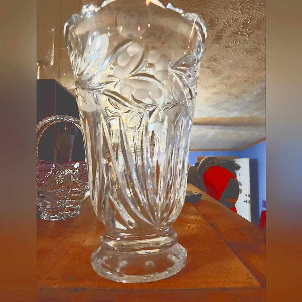 Hand Cut Floral Crystal  Clear Vase